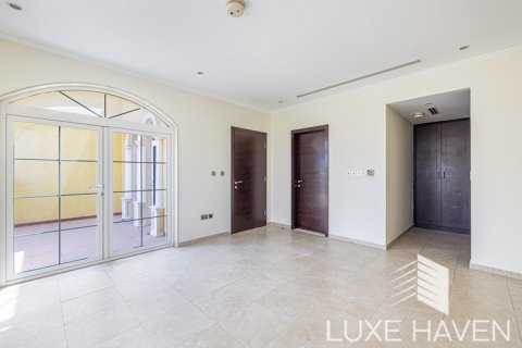 3 غرف نوم فيلا في Legacy, الإمارات العربية المتحدة رقم 10411 14