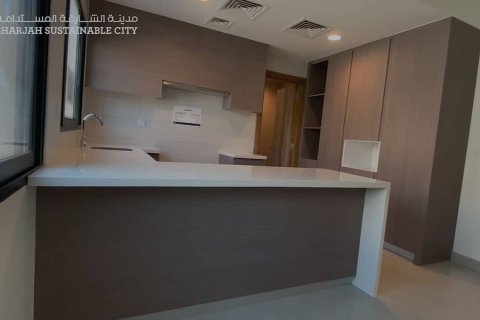 Вилла с 4 спальнями в Аль-Рахмания, ОАЭ №10892 11