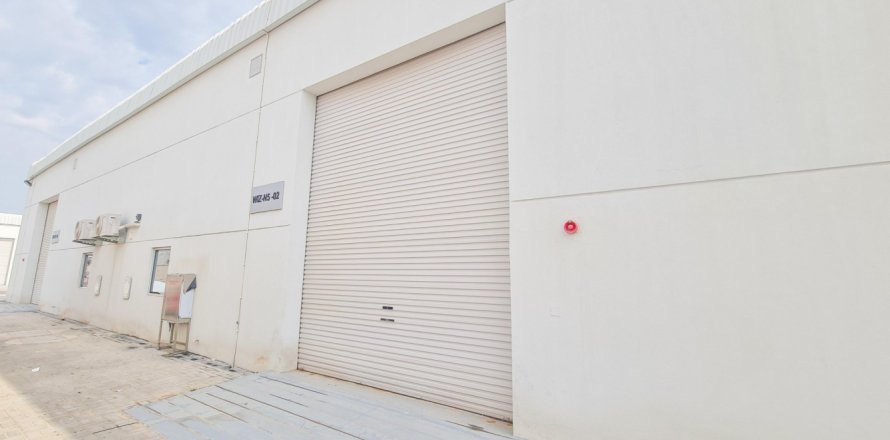 Warehouse de 400m² à RAK FTZ, UAE No. 43489