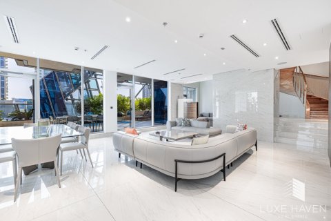 3 bedrooms Duplex in Business Bay, UAE No. 8935 11