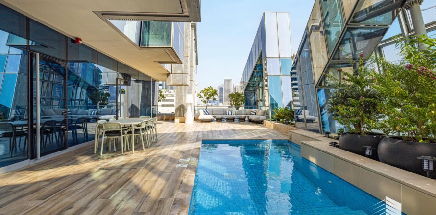 3 bedrooms Duplex in Business Bay, UAE No. 8935