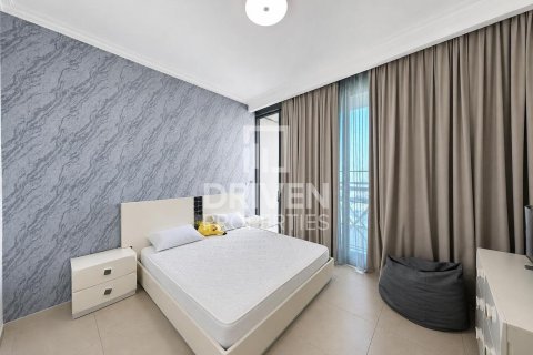 Apartment de 3 dormitorios en Burj Vista, UAE No. 222913 7