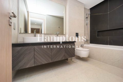 Apartment de 4 dormitorios en Marasi Business Bay, UAE No. 202955 15