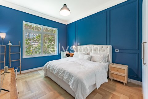Квартира с 3 спальнями в Shoreline Apartments, ОАЭ №64915 12