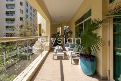 Квартира с 3 спальнями в Shoreline Apartments, ОАЭ №64915 13