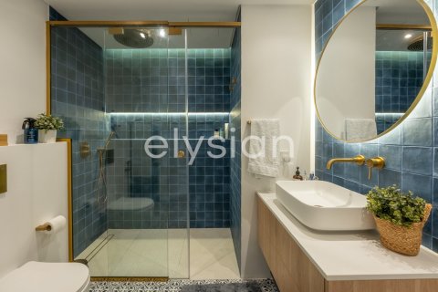 Квартира с 3 спальнями в Shoreline Apartments, ОАЭ №64915 9