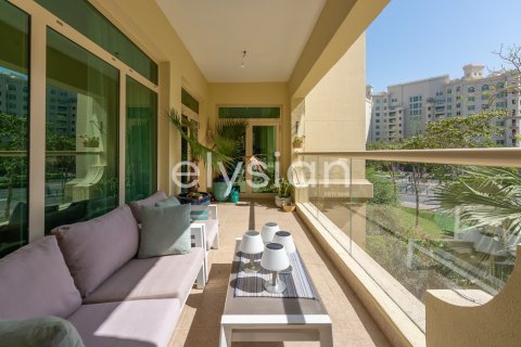 Квартира с 3 спальнями в Shoreline Apartments, ОАЭ №64915 14