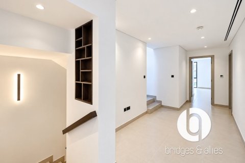 Villa de 5 dormitorios en Tilal Al Ghaf, UAE No. 222193 8