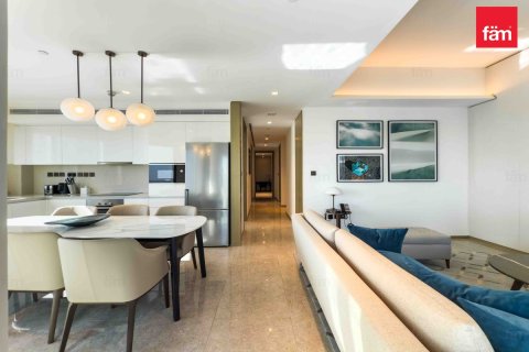 3 bedrooms Apartment in Dubai, UAE No. 215727 18