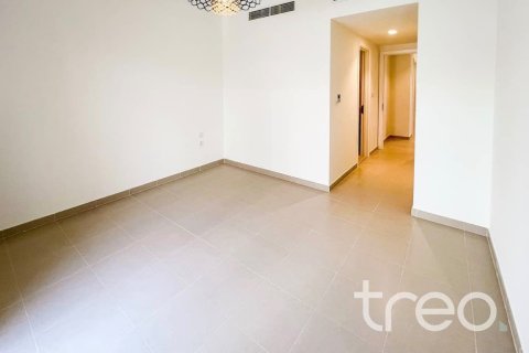 3 bedrooms Apartment in EMAAR South, UAE No. 220953 7
