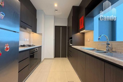 Квартира с 2 спальнями в Zabeel, ОАЭ №76468 4