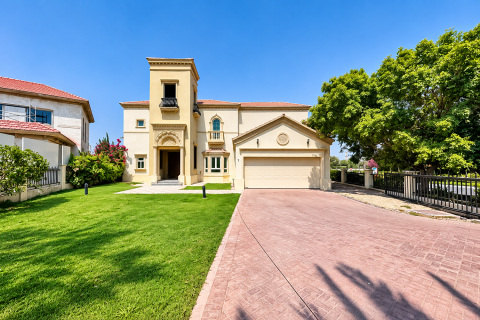 Villa de 4 dormitorios en Jumeirah Islands, UAE No. 221710 5