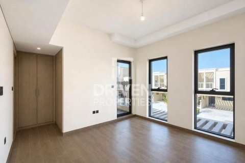 Таунхаус с 4 спальнями в Damac Lagoons, ОАЭ №217498 13