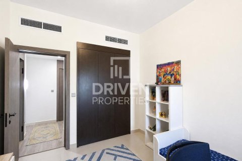 Townhouse de 3 dormitorios en Bella Casa, UAE No. 214652 10