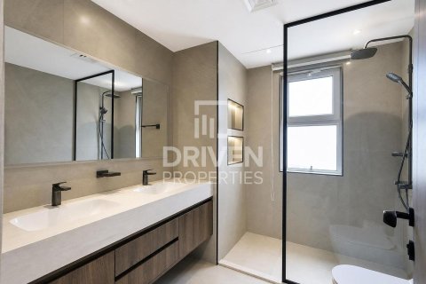 Townhouse de 3 dormitorios en Bella Casa, UAE No. 214652 16