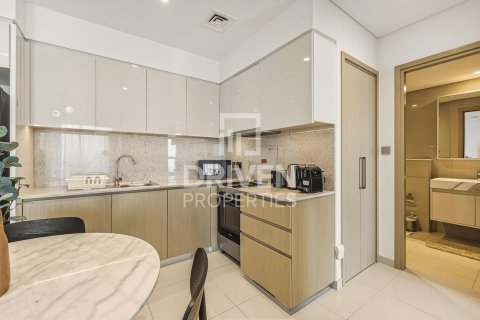 1 bedroom Apartment in Burj Royale, UAE No. 212375 7