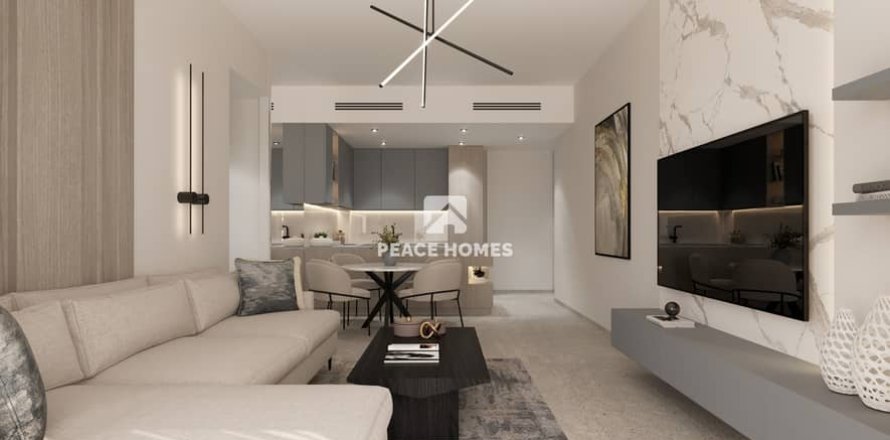 Квартира с 2 спальнями в Dubai Residence Complex, ОАЭ №11288