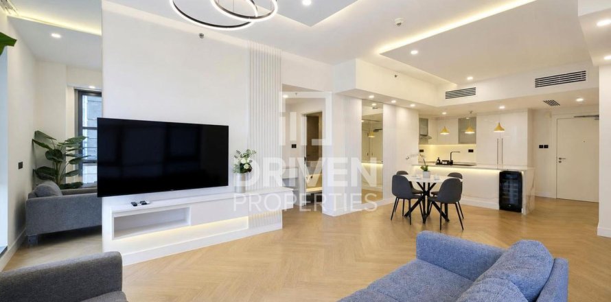 2 bedrooms Apartment in Standpoint Towers, UAE No. 212075