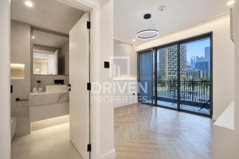 2 bedrooms Apartment in Standpoint Towers, UAE No. 212075 9