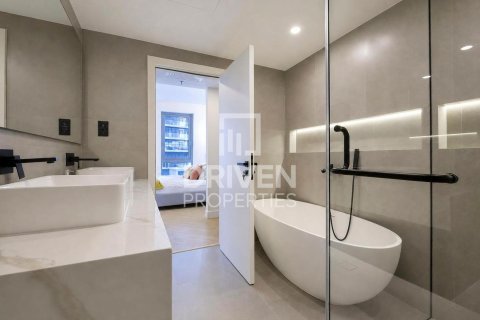 2 bedrooms Apartment in Standpoint Towers, UAE No. 212075 24