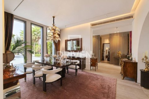 Villa de 4 dormitorios en Jumeirah Islands, UAE No. 215110 18