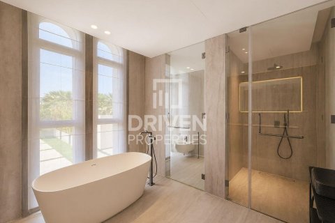 Villa de 4 dormitorios en Jumeirah Islands, UAE No. 215110 22