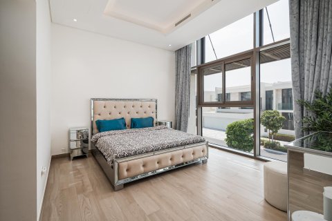 Villa de 4 dormitorios en District One, UAE No. 202316 19