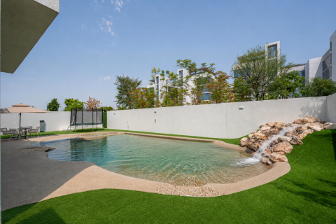 Villa de 4 dormitorios en District One, UAE No. 202316 13