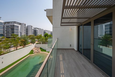 Villa de 4 dormitorios en District One, UAE No. 202316 26