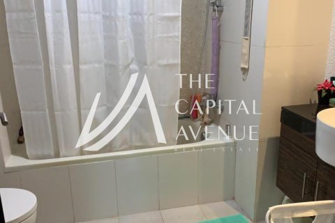 2 bedrooms Townhouse in Al Ghadeer, UAE No. 221782 10