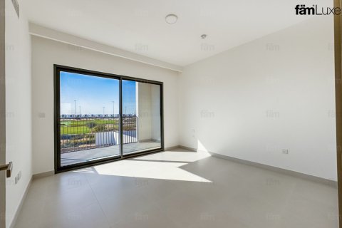 4 bedrooms Villa in Dubai, UAE No. 216217 15