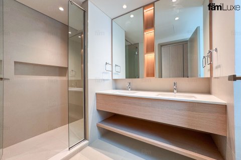 4 bedrooms Villa in Dubai, UAE No. 216217 11