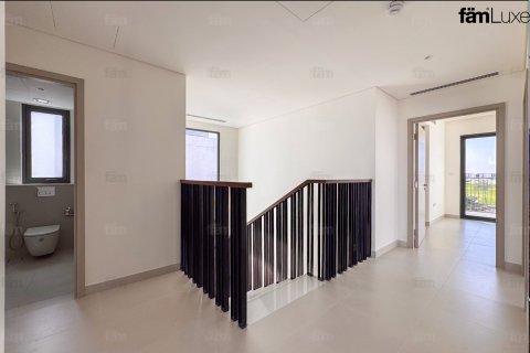 4 bedrooms Villa in Dubai, UAE No. 216217 21