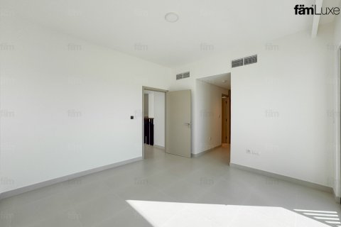 4 bedrooms Villa in Dubai, UAE No. 216217 18