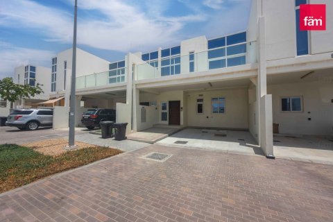 4 bedrooms Townhouse in Dubai, UAE No. 213420 21