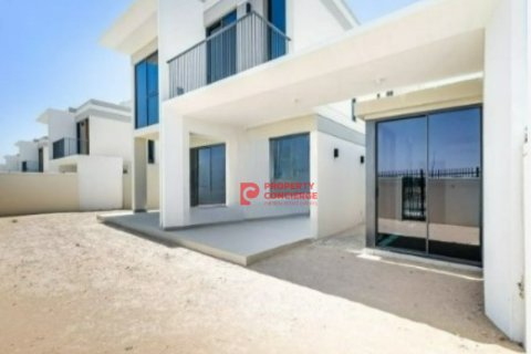 Villa de 5 dormitorios en Harmony, UAE No. 39589 12