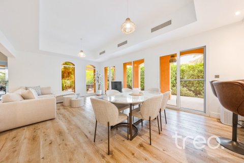 4 bedrooms Villa in Palmera 4, UAE No. 220801 4