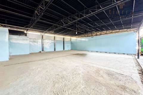 278.7m² Warehouse in Ras Al Khor Industrial, UAE No. 46607 5