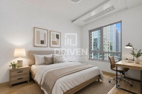 Apartment de 3 dormitorios en The Residences, UAE No. 217817 5