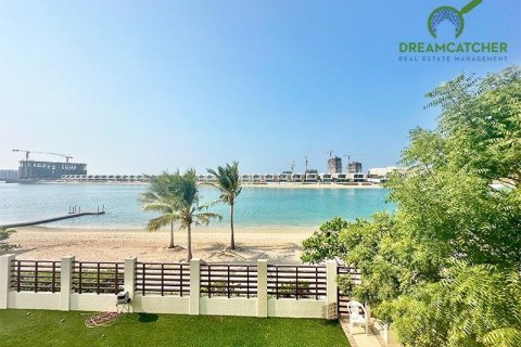 Вилла с 5 спальнями в Mina Al Arab, ОАЭ №13043 24