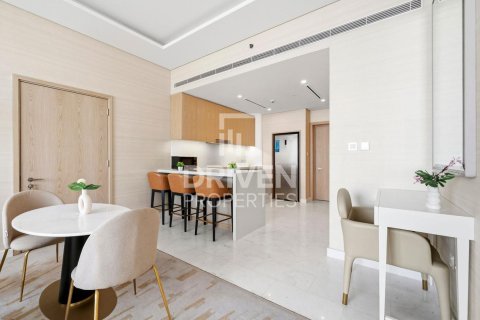 1 bedroom Apartment in The Palm Tower, UAE No. 212581 6
