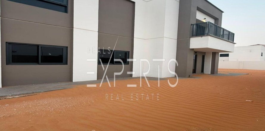 Apartment de 6 dormitorios en Al Shamkha, UAE No. 224242