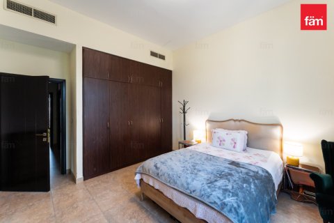 4 bedrooms Townhouse in Dubai, UAE No. 216389 6