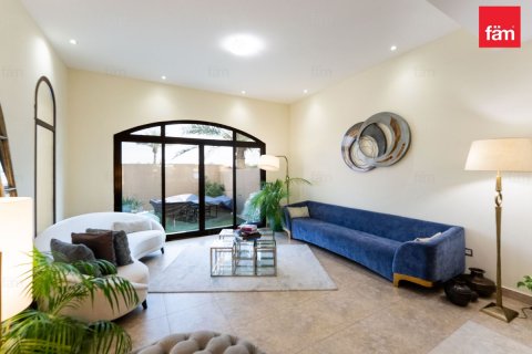 4 bedrooms Townhouse in Dubai, UAE No. 216389 18