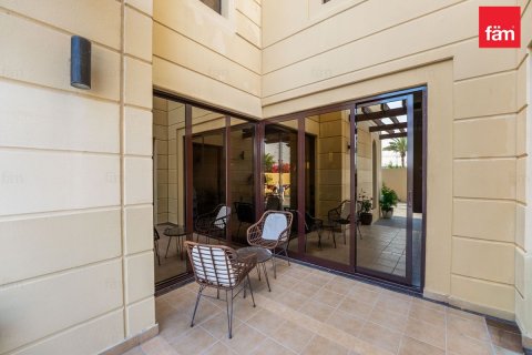 4 bedrooms Townhouse in Dubai, UAE No. 216389 8