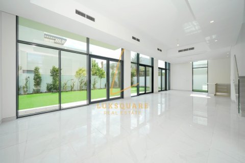 Villa de 5 dormitorios en Murooj Al Furjan, UAE No. 224314 4