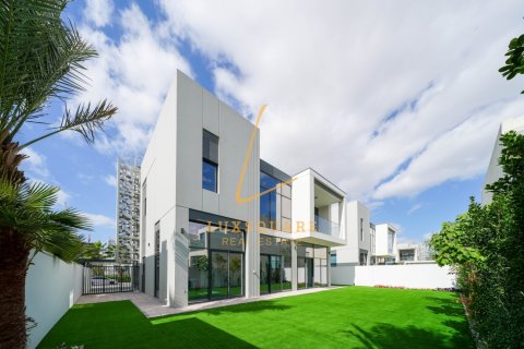 Villa de 5 dormitorios en Murooj Al Furjan, UAE No. 224314 10