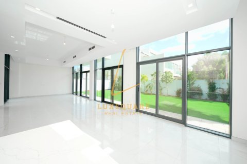 Villa de 5 dormitorios en Murooj Al Furjan, UAE No. 224314 7