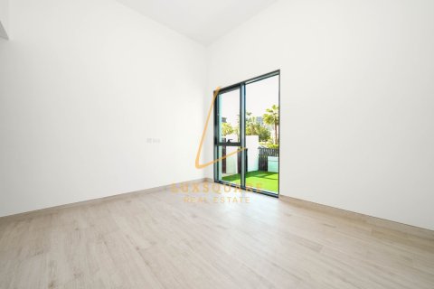 Villa de 5 dormitorios en Murooj Al Furjan, UAE No. 224314 16