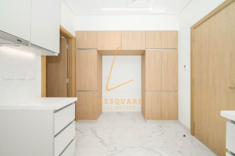 Villa de 5 dormitorios en Murooj Al Furjan, UAE No. 224314 20